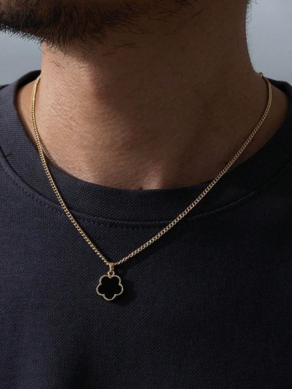 Fashion Black Lucky Four-Leaf Clover Pendant Necklace